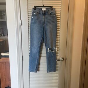 Abercrombie & Fitch Curve Love 90s Slim Straight Ultra High Rise Blue Jeans
